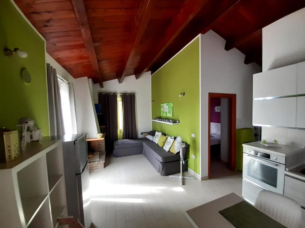 Casale Angela Apartment Torrevecchia Teatina Exterior foto
